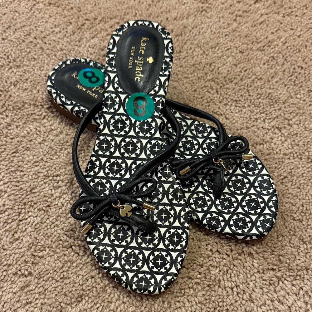 NEW Kate Spade Black and White Sandals